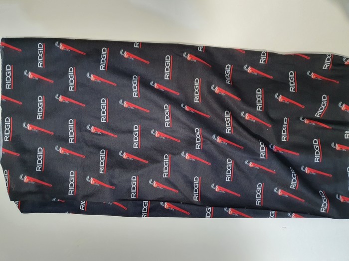 Bandana 10v1 Economical – večnamenska rutka za promocijo in zaščito Bandana 10v1 Economical – večnamenska rutka za promocijo in zaščito