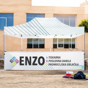 mostrador-carpa-4,5x1 (1)-Photoroom